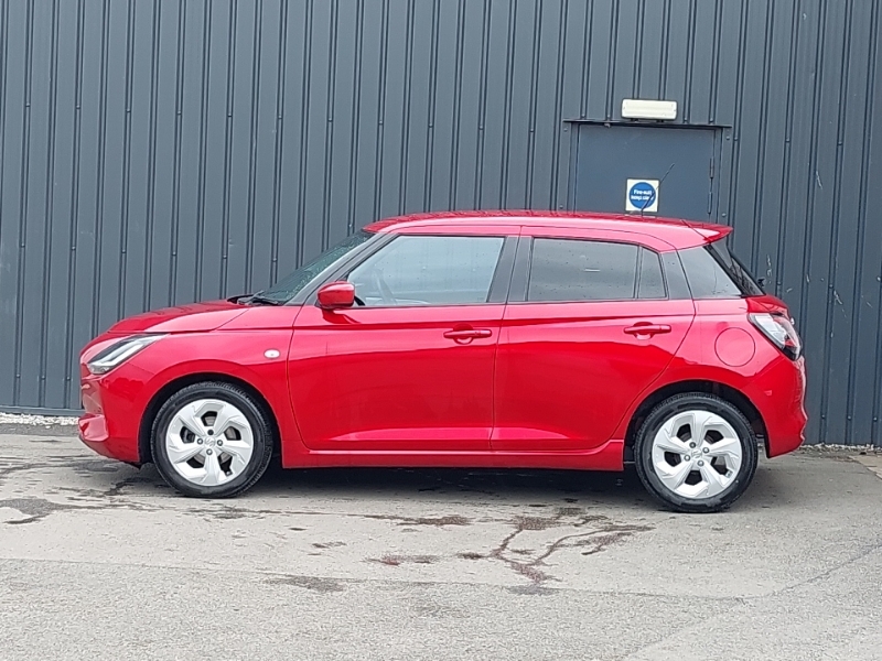 Suzuki Swift 1.2 Mild Hybrid Motion Cvt Red #4
