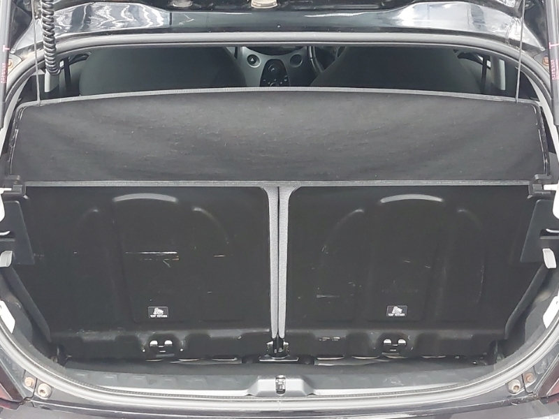 Toyota Aygo X-play Silver #18