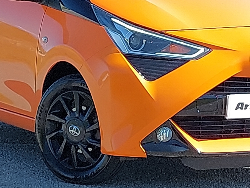 Toyota Aygo X-trend Red #20