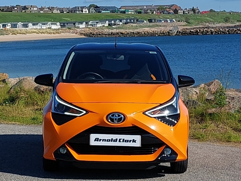 Toyota Aygo X-trend Red #14