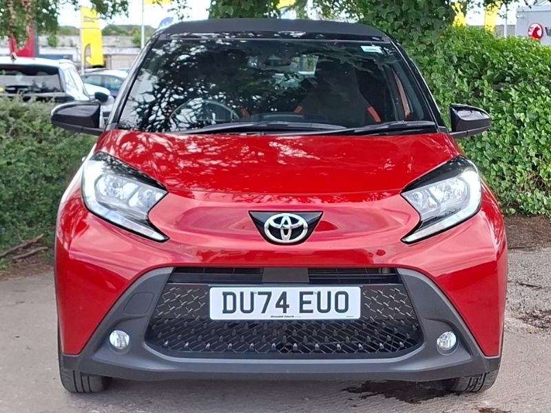 Toyota Aygo X Pure White #14