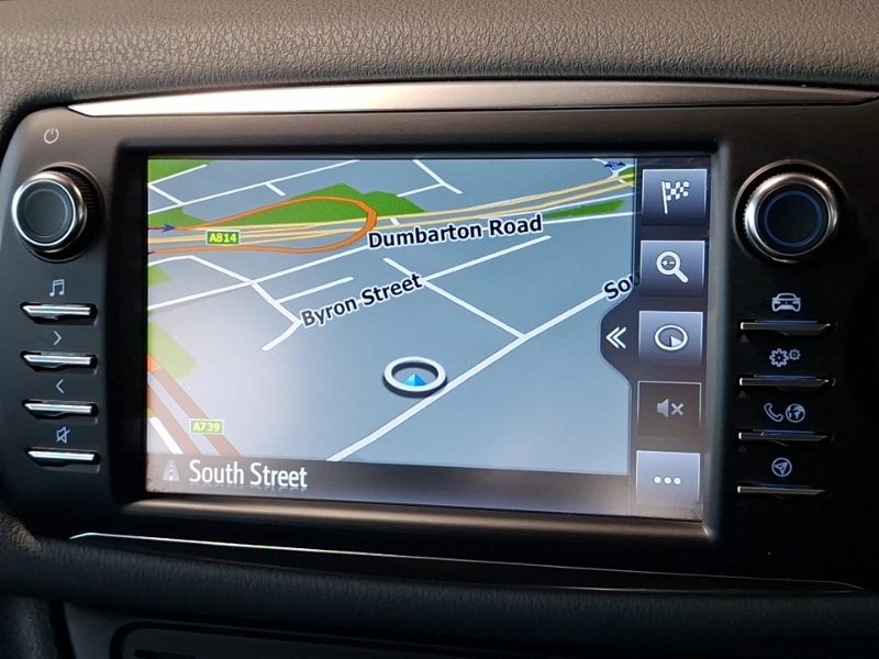 Toyota Yaris Vvt-i Icon Tech Silver #10