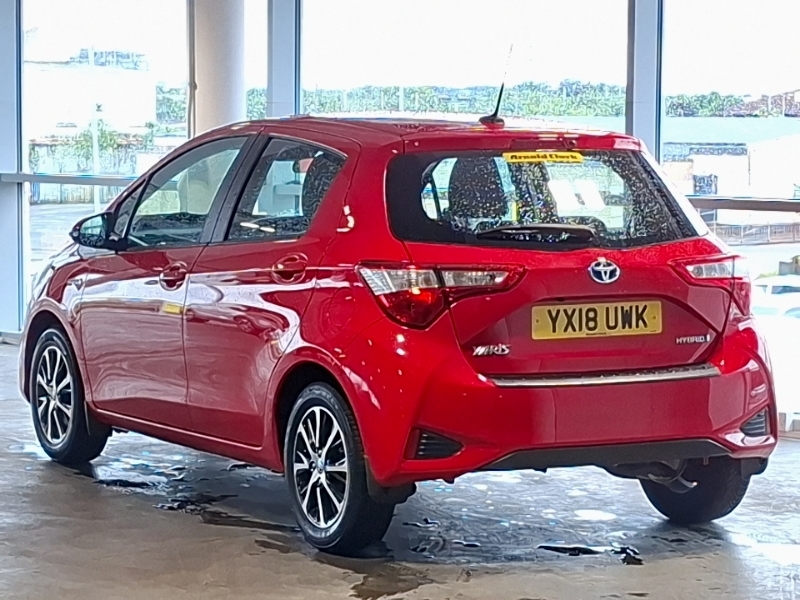 Toyota Yaris Vvt-i Icon Tech Silver #2