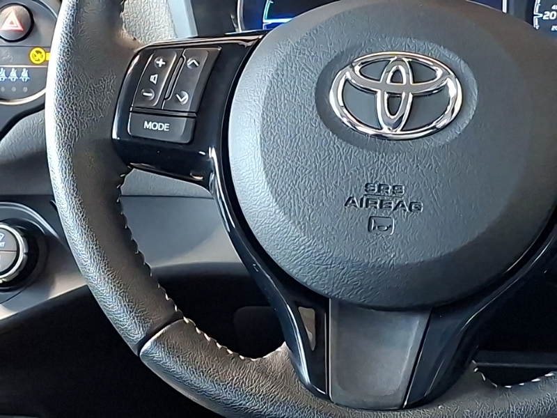 Toyota Yaris Vvt-i Icon Tech Silver #12