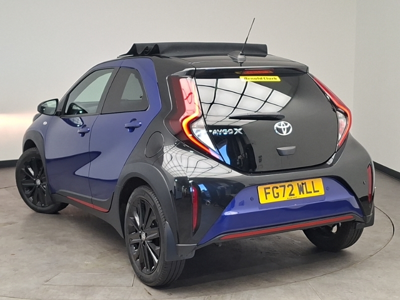 Toyota Aygo X 1.0 Vvt-i Air Edition FG72WLL Blue #2