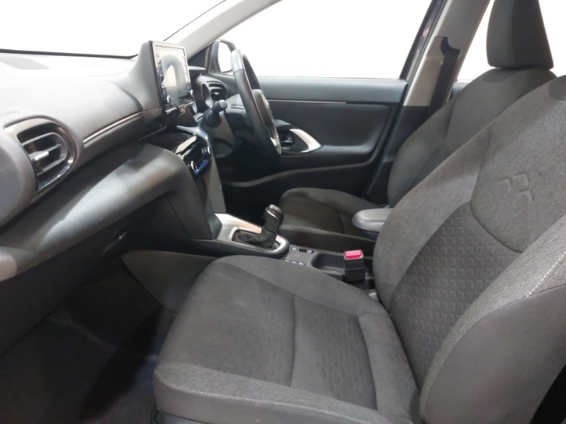 Toyota Yaris Cross 1.5 Hybrid Icon Cvt Grey #5