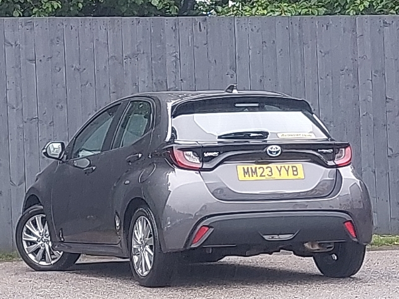 Toyota Yaris 1.5 Hybrid Icon Cvt Grey #2