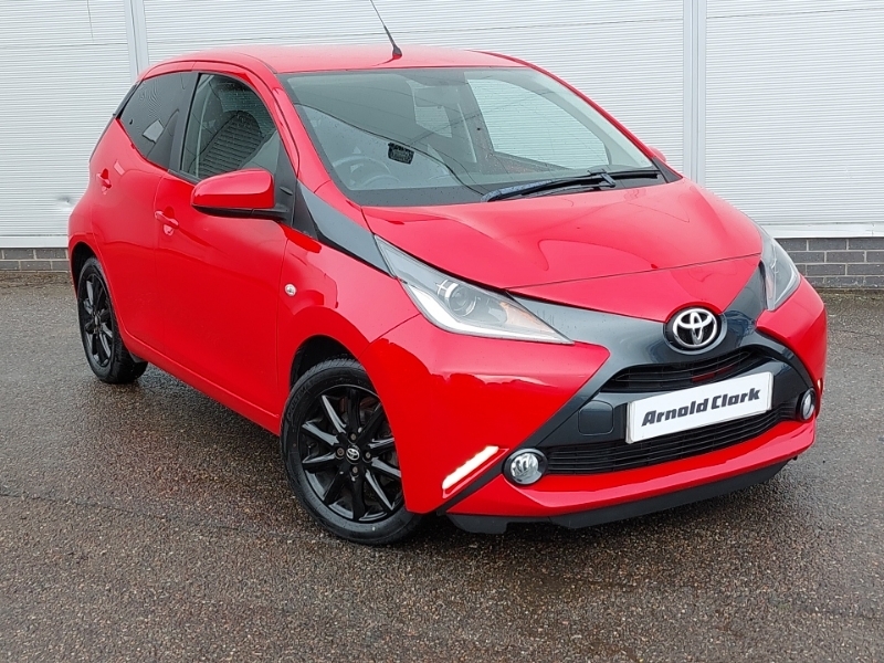 Toyota Aygo 1.0 Vvt-i X-style X-shift Red