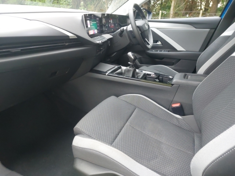 Vauxhall Astra 1.2 Turbo 130 Design Blue #5