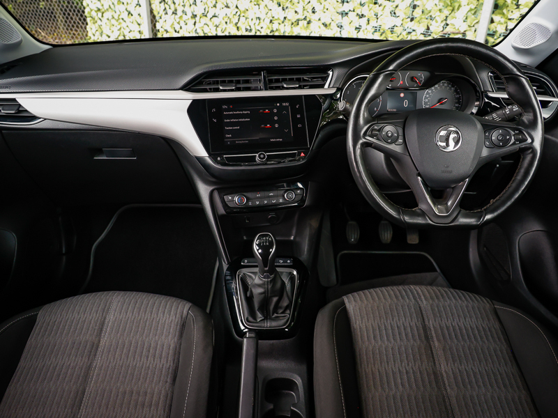 Vauxhall Corsa 1.2 Se Premium DL70MYW White #5