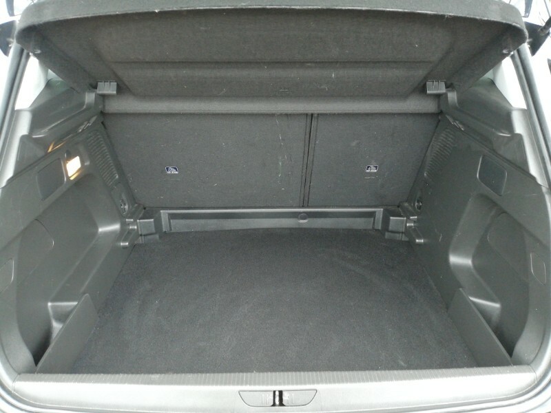 Vauxhall Grandland Ultimate White #8
