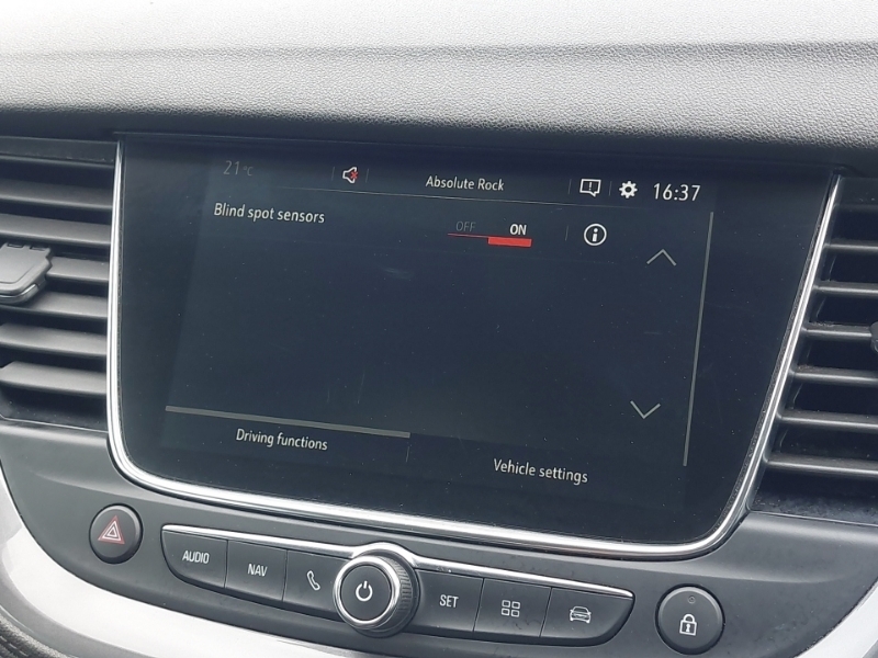 Vauxhall Grandland X Se White #10