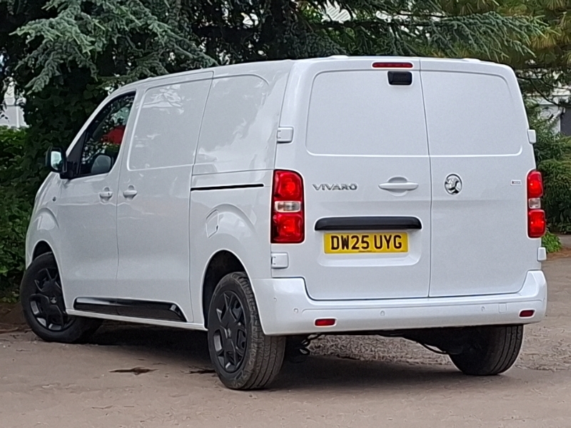 Vauxhall Vivaro 1.5 Turbo D 120 Pro H1 Van White #2