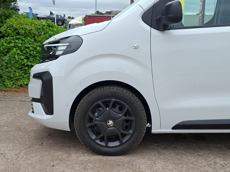 Vauxhall Vivaro 100Kw Ultimate 75Kwh Silver #18