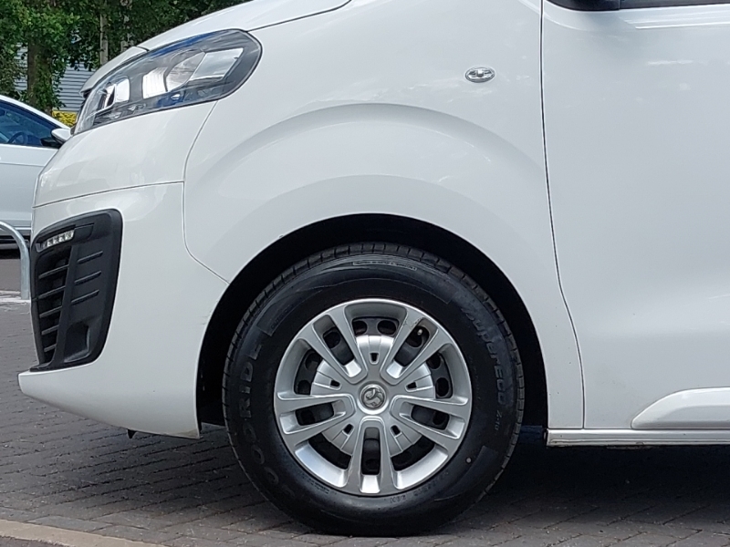 Vauxhall Vivaro 3100 2.0D 120Ps Sportive H1 Van White #19