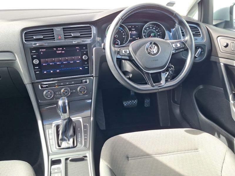 Volkswagen e-Golf E-golf 35.8Kwh E-golf  #8