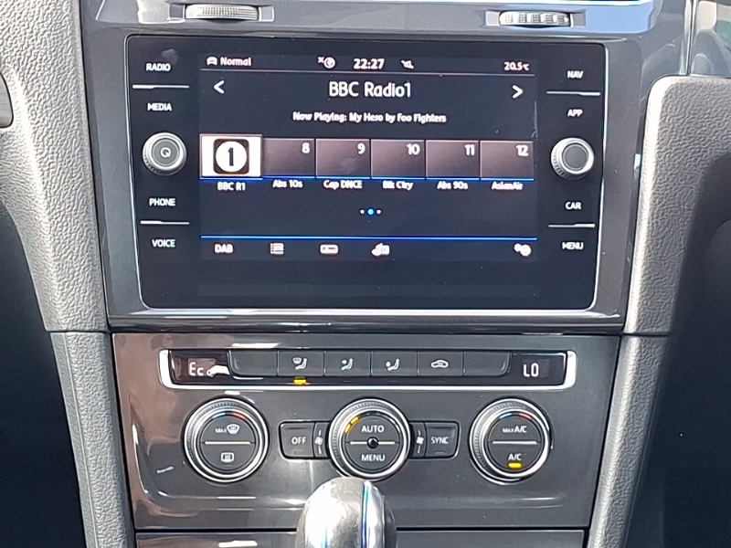 Volkswagen e-Golf E-golf 35.8Kwh E-golf  #11
