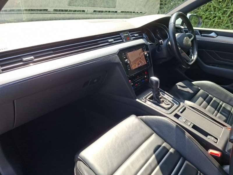 Volkswagen Passat 2.0 Tdi Evo Scr R-line Dsg GD21LMF White #5