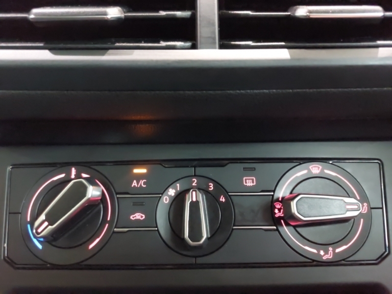 Volkswagen Polo 1.0 Se 5Dr- With Touchscreen Head Unit Silver #15