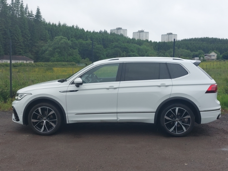 Volkswagen Tiguan Allspace 1.5 Tsi R-line Dsg White #4
