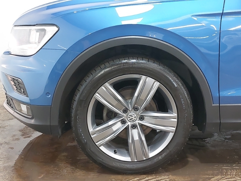 Volkswagen Tiguan 2L Match Black #19