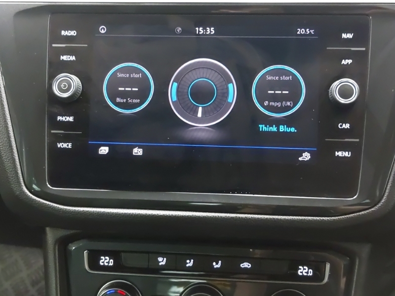 Volkswagen Tiguan 2L Match Black #10