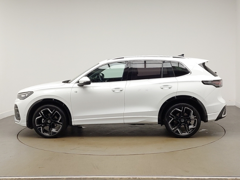 Volkswagen Tiguan 1.5 Etsi 150 R-line Dsg White #4