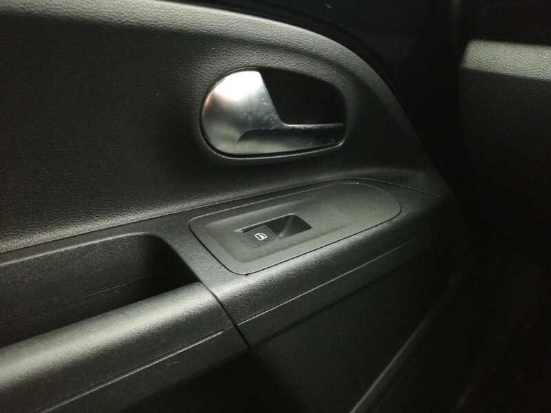 Volkswagen Up High Up Euro 5 White #16