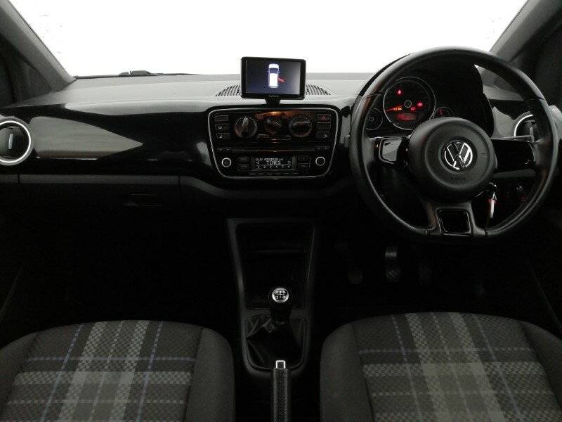 Volkswagen Up 1.0 Club Up Black #3