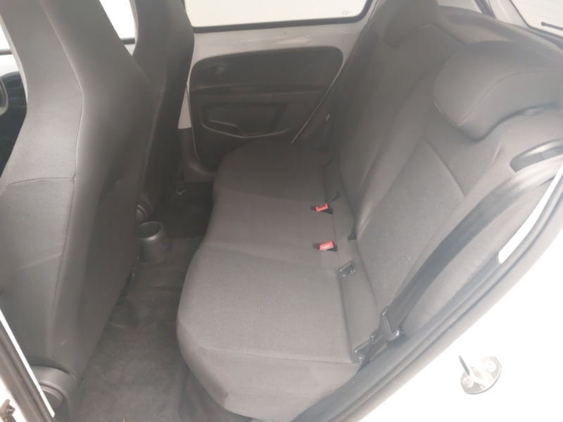Volkswagen e-Up E-mark 1 Facelift 2 5-Dr 2020 E-82ps  #6