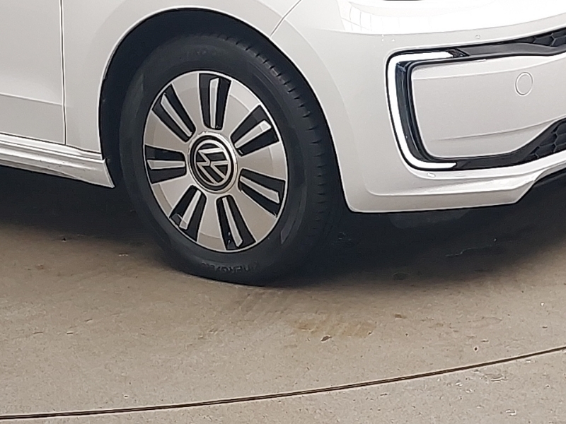 Volkswagen e-Up E-mark 1 Facelift 2 5-Dr 2020 E-82ps  #20