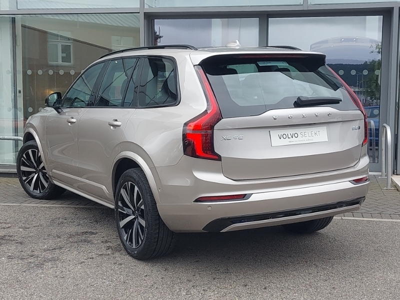 Volvo XC90 2.0 B5p Plus Dark Awd Geartronic Gold #2