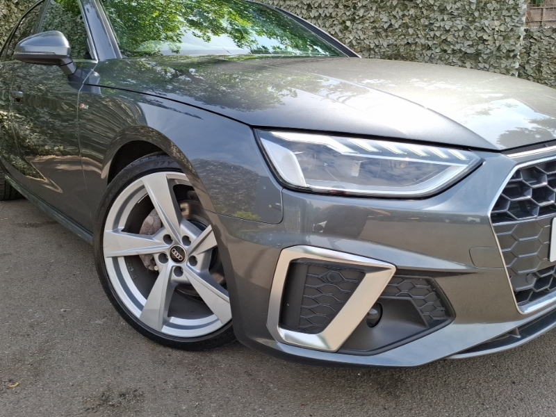 Audi A4 35 Tfsi Black Edition S Tronic Black #20