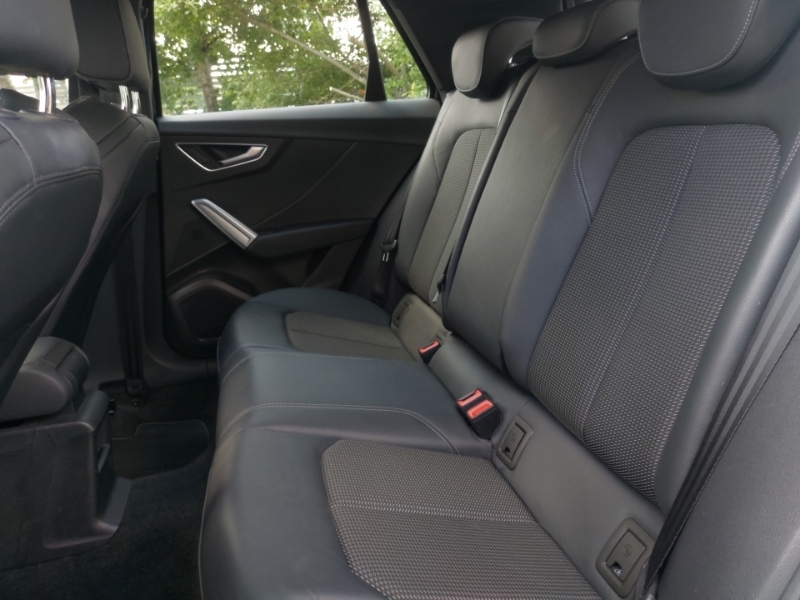 Audi Q2 35 Tfsi S Line S Tronic Black #6