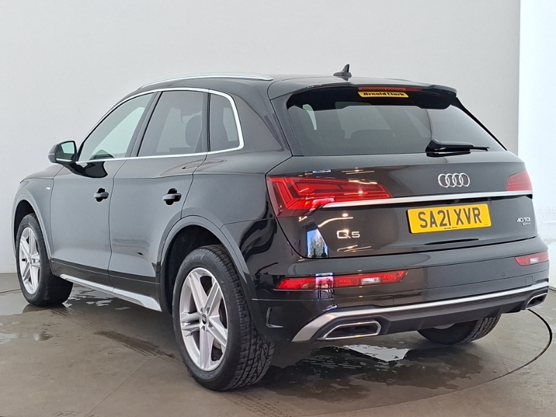 Audi Q5 40 Tdi Quattro S Line S Tronic Black #2