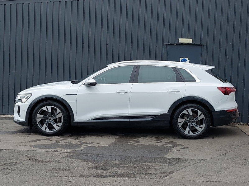 Audi Q8 e tron 250Kw 50 Quattro 95Kwh Sport White #4