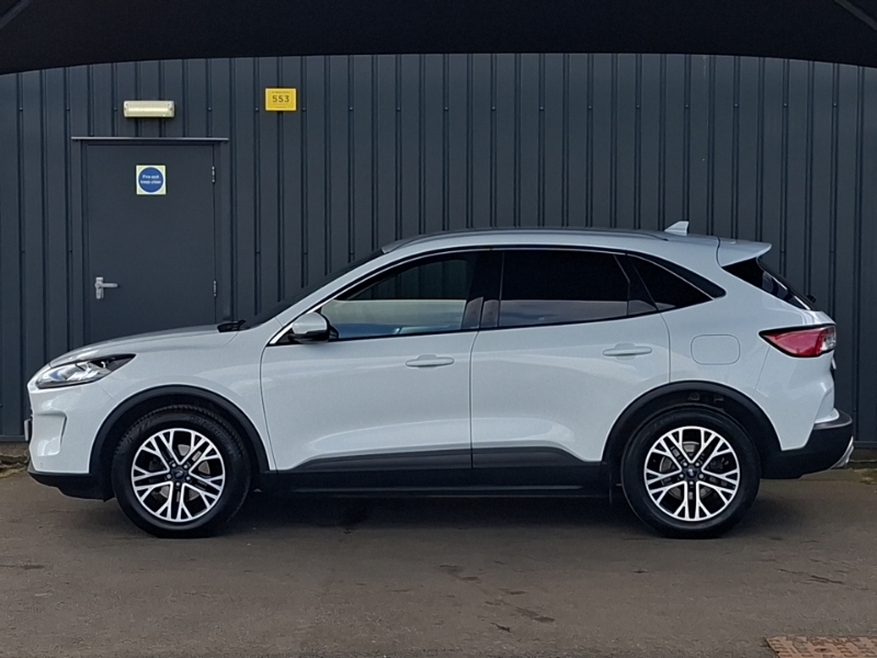 Ford Kuga 1.5 Ecoblue Titanium Edition White #4