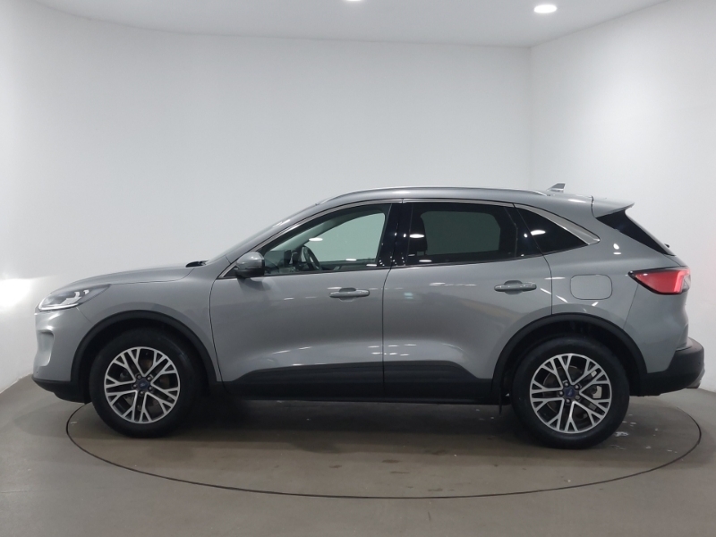 Ford Kuga 1.5 Ecoboost 150 Titanium Edition Silver #4