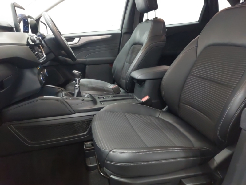 Ford Kuga 1.5 Ecoboost 150 Titanium Edition Silver #5