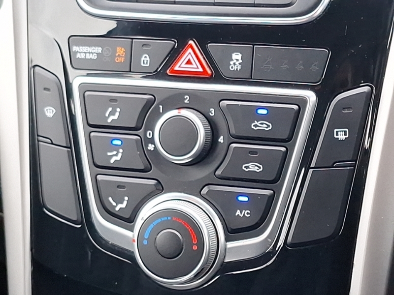 Hyundai I30 Premium Blue #16