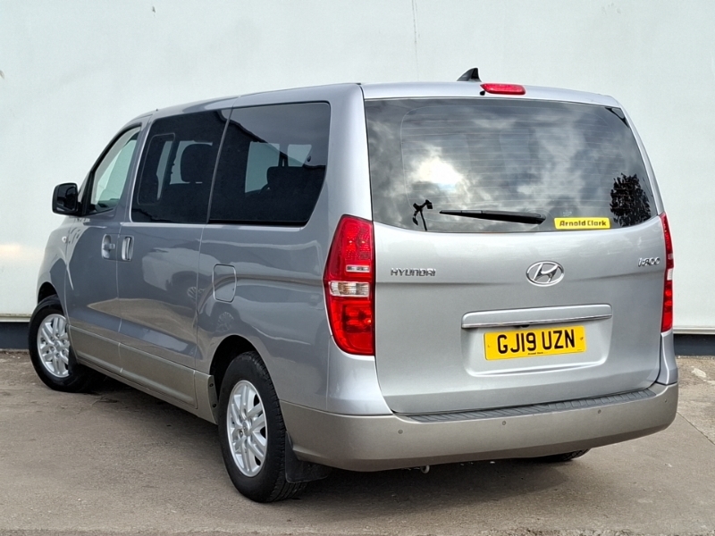 Hyundai I800 Crdi Se White #2