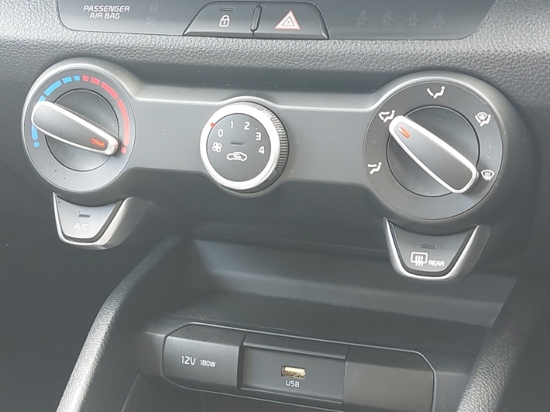 Kia Stonic 1.0 2 Red #17