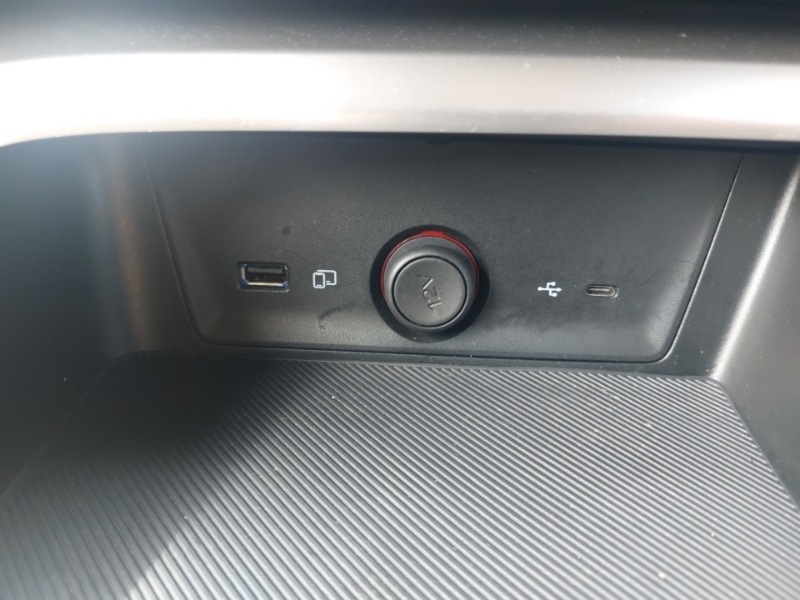 MG ZS Mg Zs Trophy Red #15