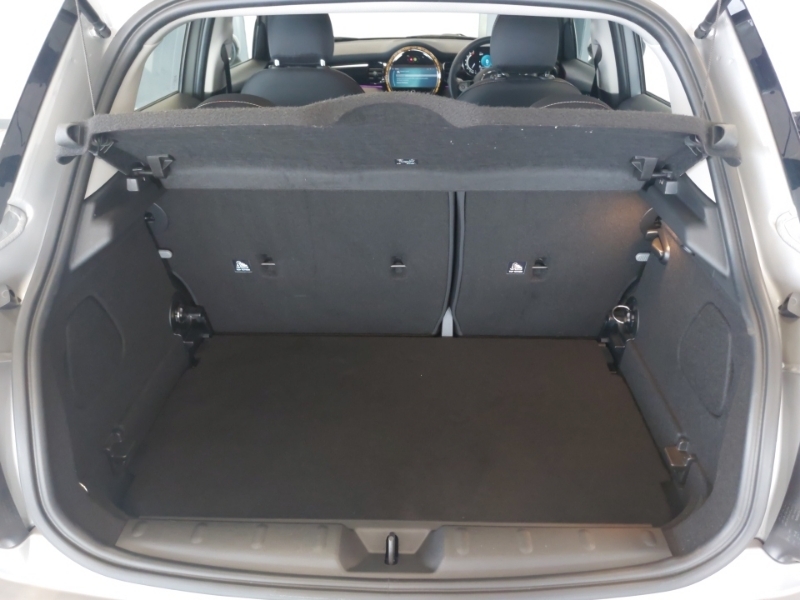 Mini Hatch 2.0 Cooper S Sport Premium Black #13