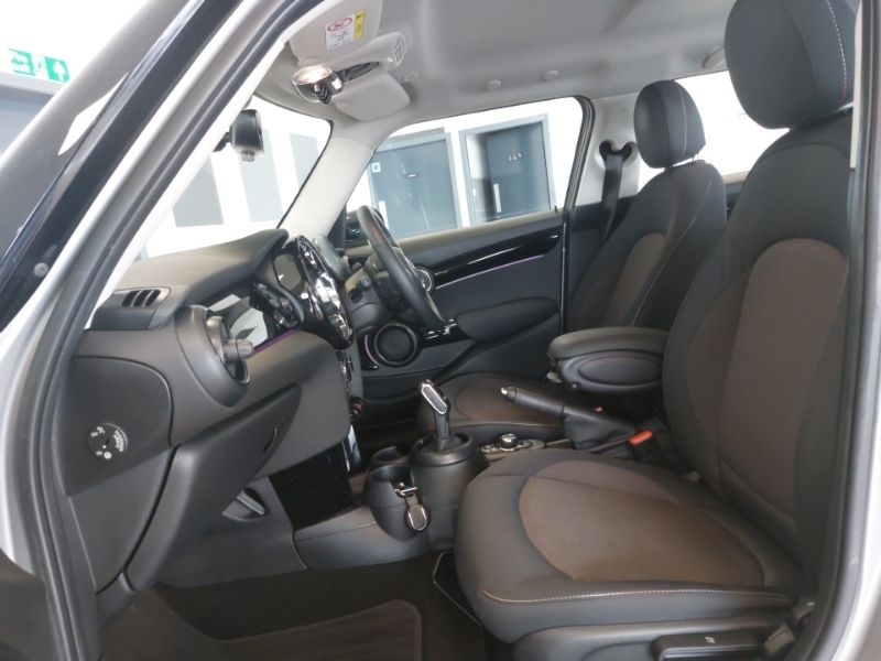 Mini Hatch 2.0 Cooper S Sport Premium Black #7