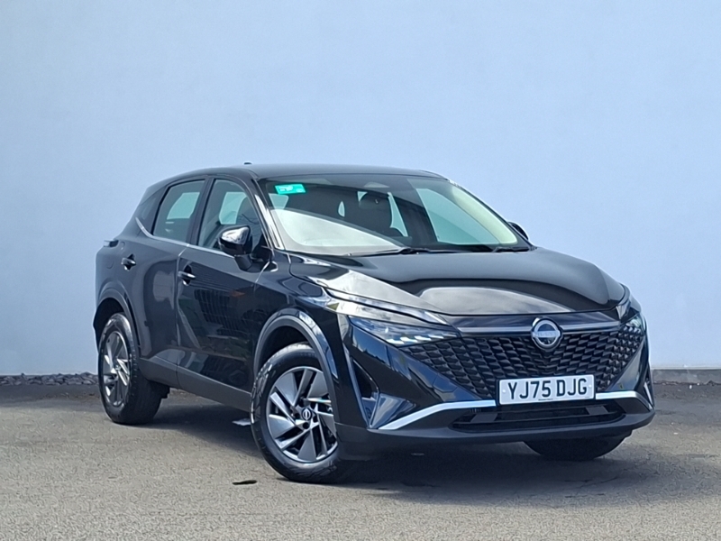 Nissan Qashqai 1.3 Dig-t Mh 158 Acenta Premium Xtronic Black