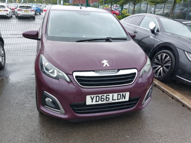 Peugeot 108 1.2 Puretech Allure Purple