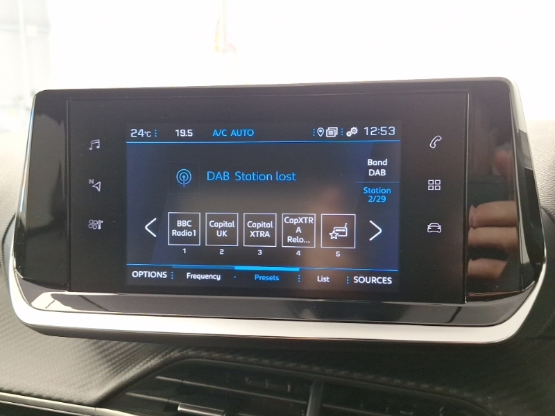 Peugeot 2008 1.2 Puretech Active Black #11