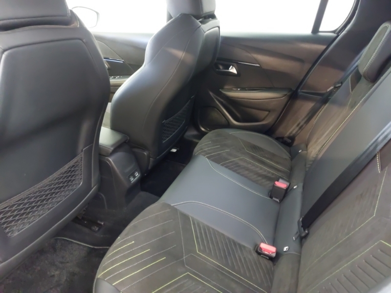 Peugeot 208 1.2 Hybrid 110 Gt Premium E-dsc6 Black #6