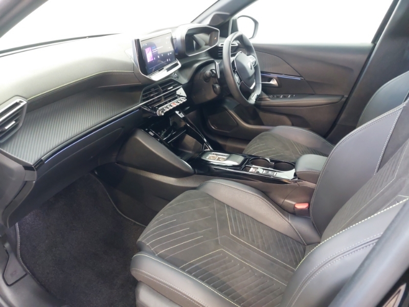 Peugeot 208 1.2 Hybrid 110 Gt Premium E-dsc6 Black #5